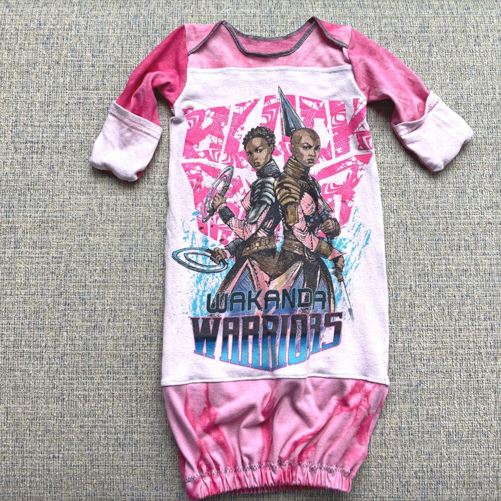 Black Panther Superhero Pink newborn gown vintage t shirt baby girl shower gift